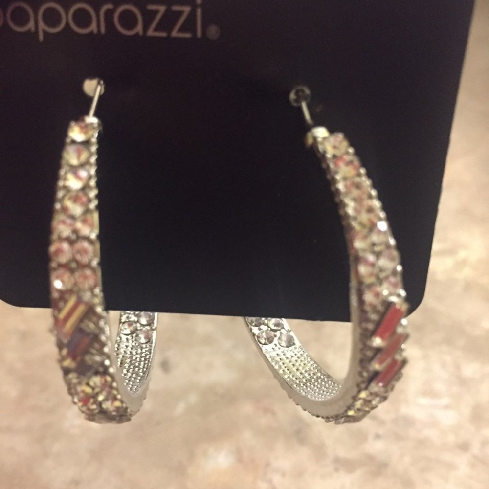 3 Loop Earrings - Picture 2 of 4